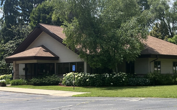 Sullivan-Veterinary-building